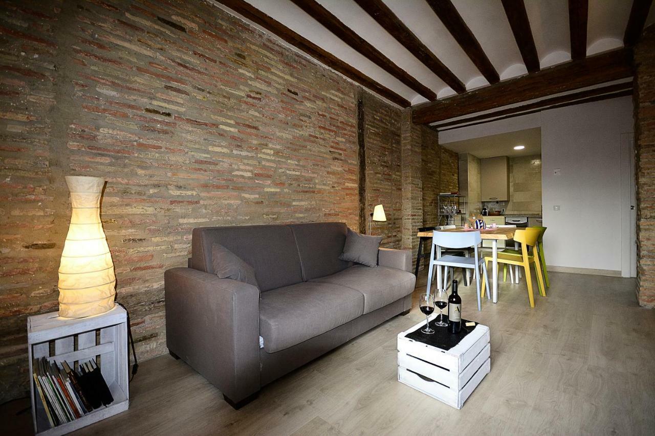 Casas Uva Plaza Mercado Logroño Exterior foto